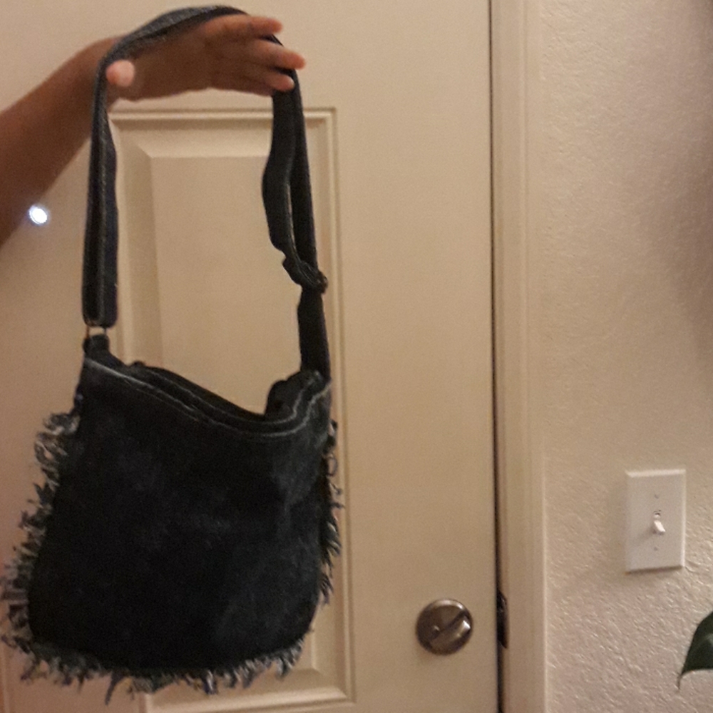 Purse - Picture 2 of 2